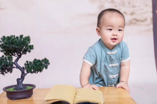 广水宝宝爱吐奶是什么原因